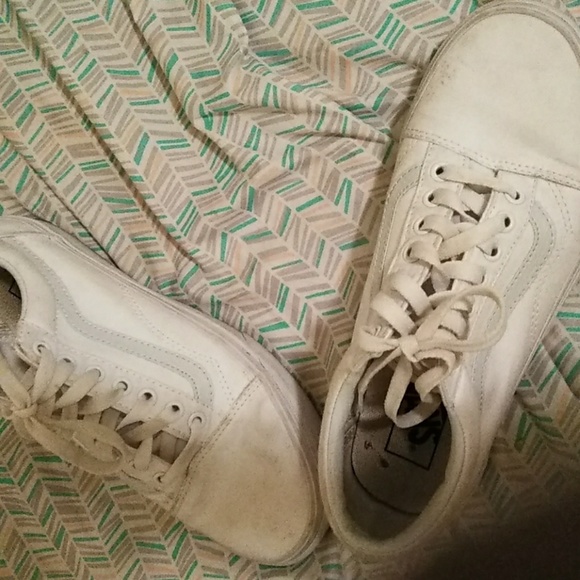 Vans - Picture 4 of 4